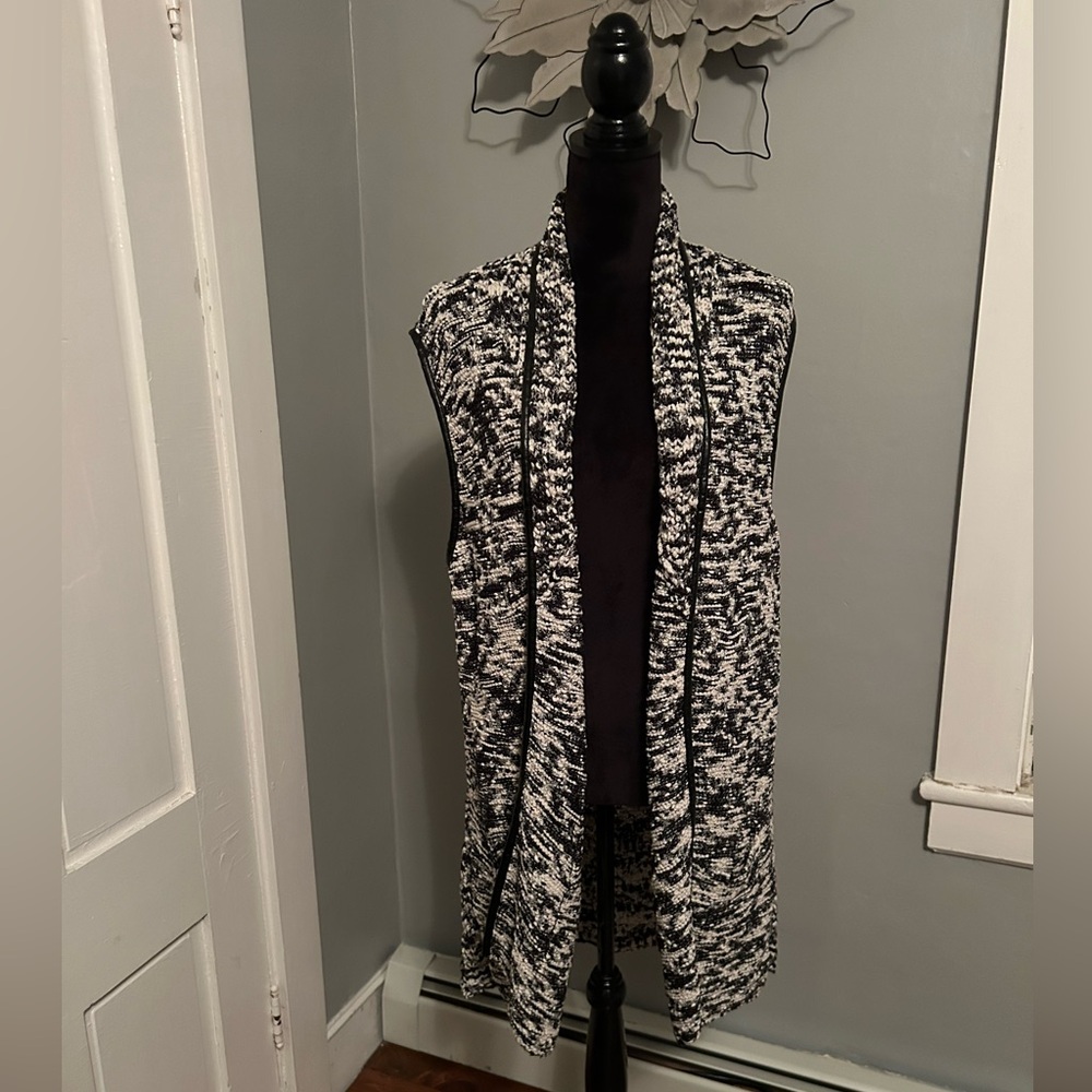 Chico’s Women”s Knit Leather Trimmed Long Black and White Open Cardigan 2X